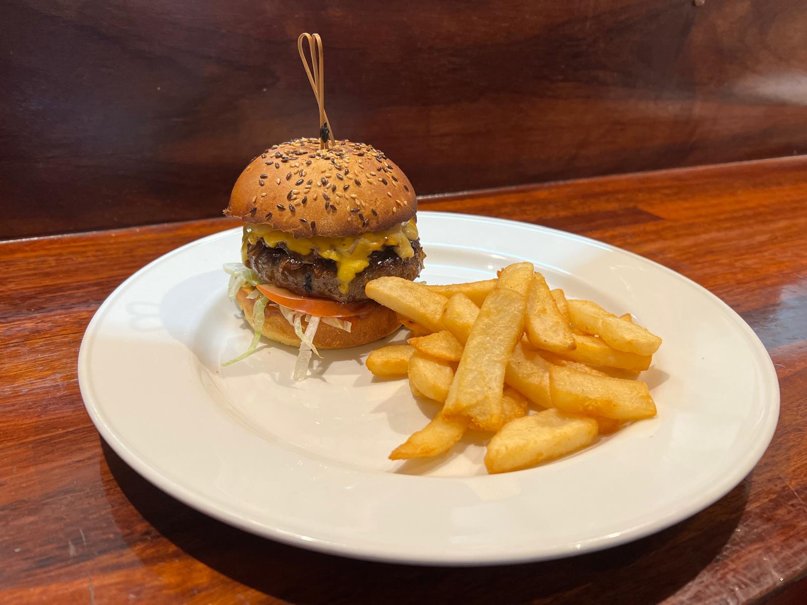 Racetrack Angus Burger at Racetrack Café