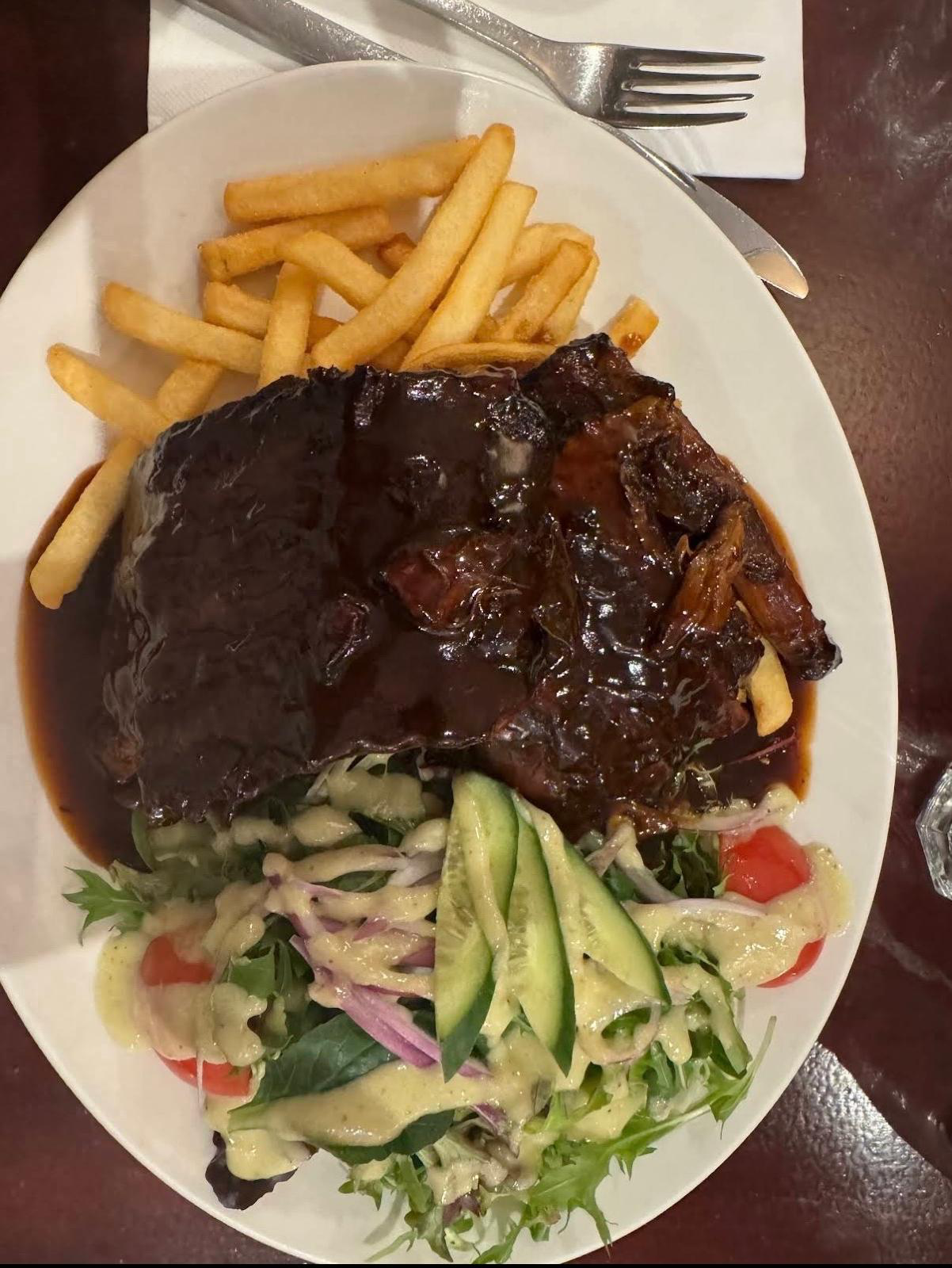 Smokey BBQ Ribs at Racetrack Café