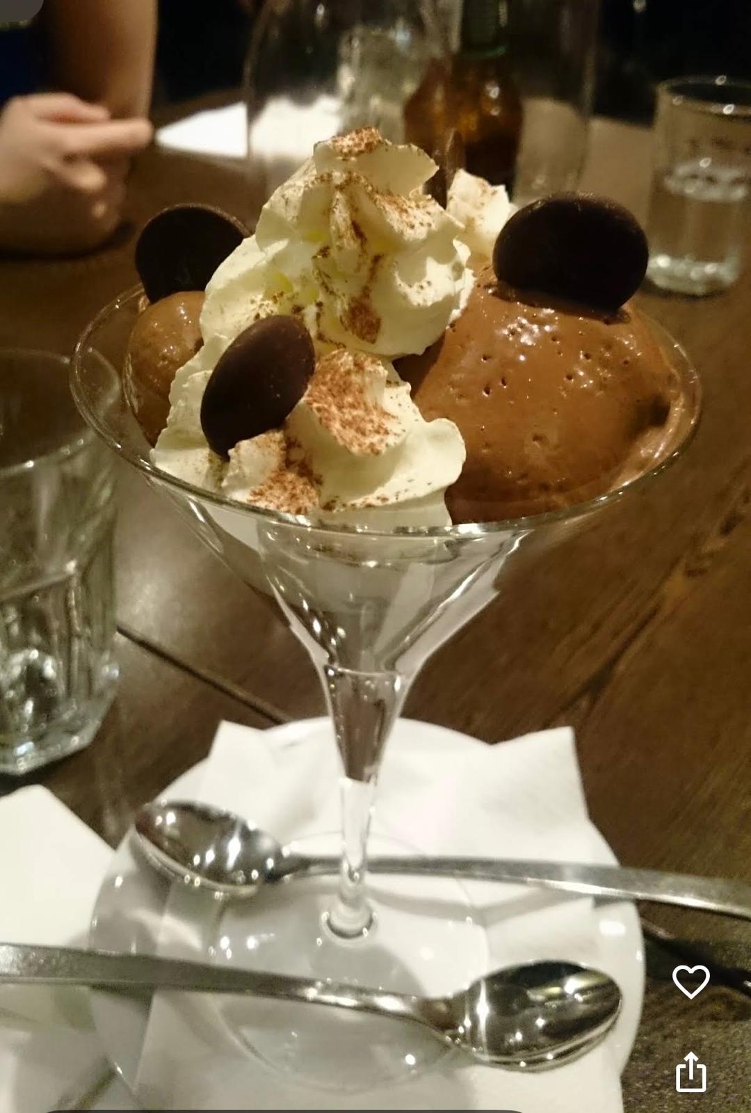 Espuma de Chocolate at Racetrack Café