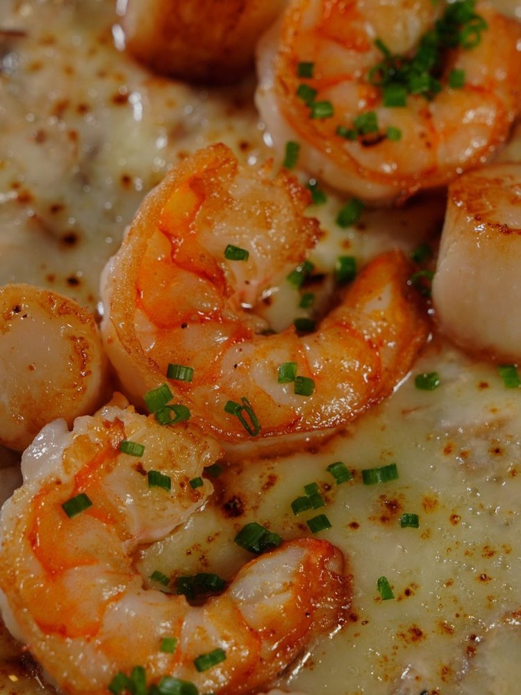 Illustrative photo for Garlic Prawns or Chili Prawns (GF)