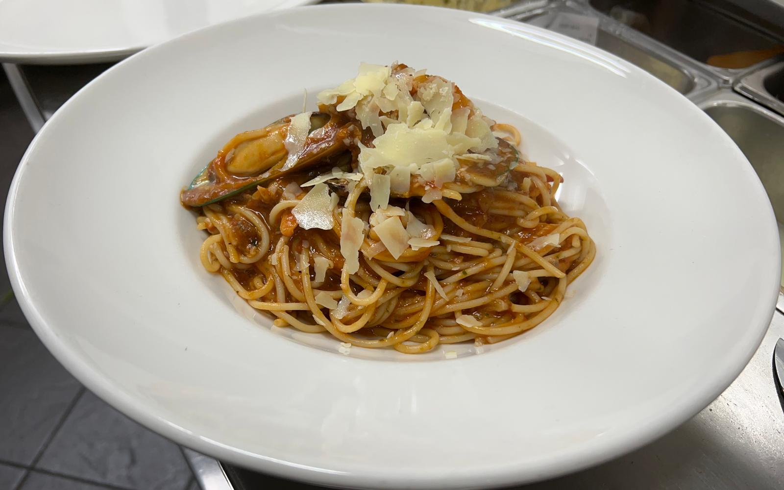 Linguini Marinara at Racetrack Café
